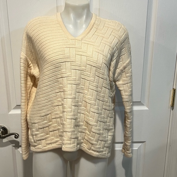 Ohne Titel Sweaters - Ohne Titel cream v neck merino wool basket weave pattern sweater Medium